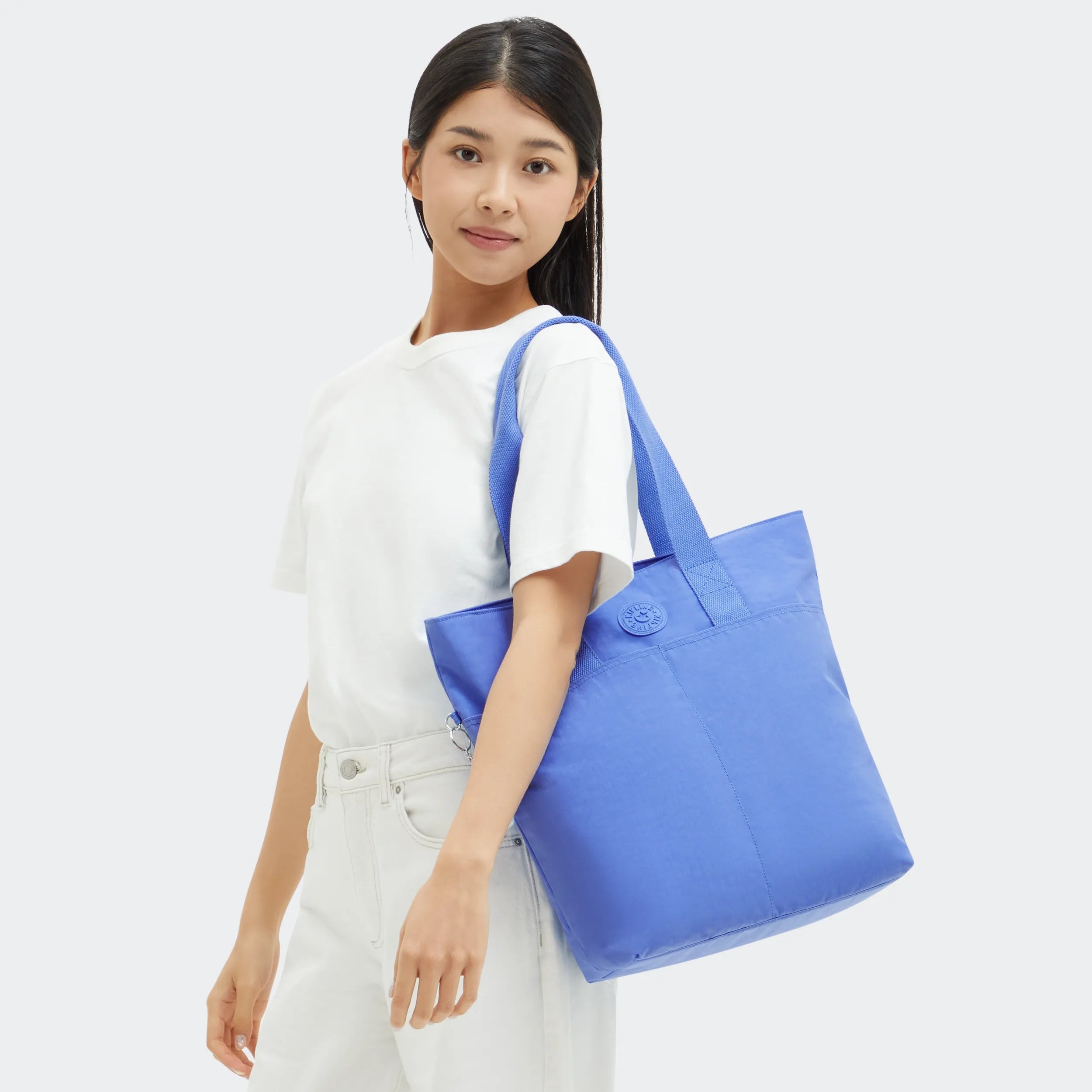 Hanifa 15 Laptop Tote Bag - Image 7