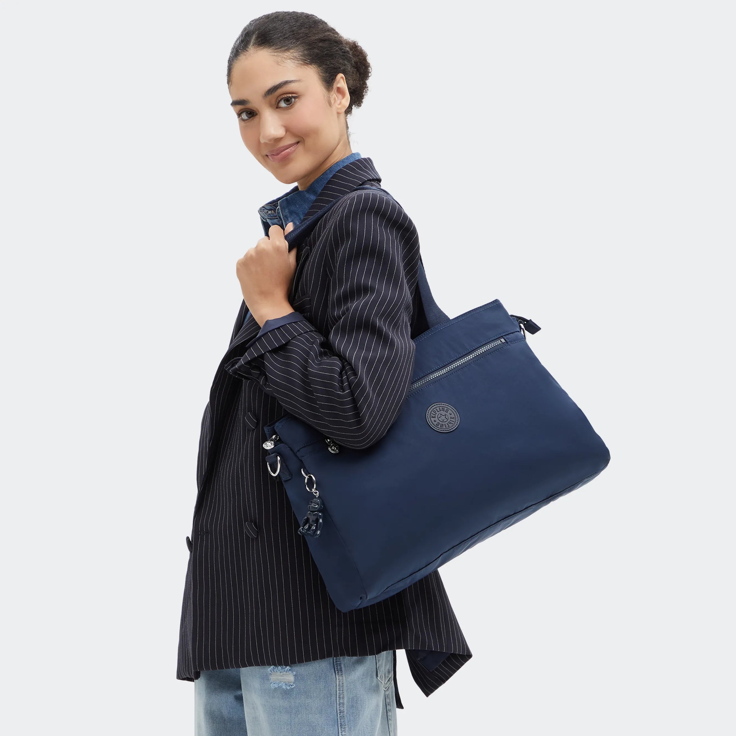 Elysia Work 15 Laptop Shoulder Bag - Image 2